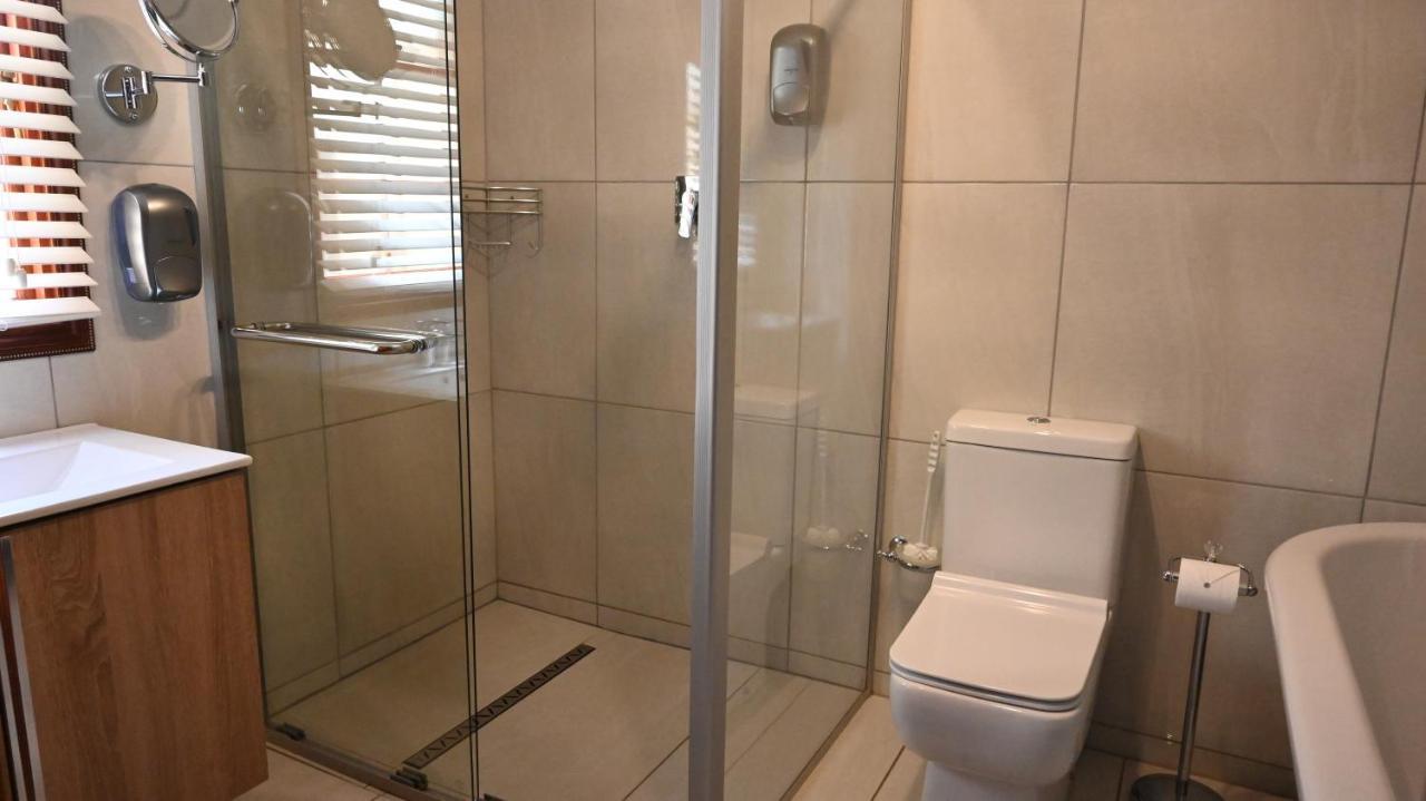 Lamor Guest House มิดเดิลเบิร์ก ภายนอก รูปภาพ