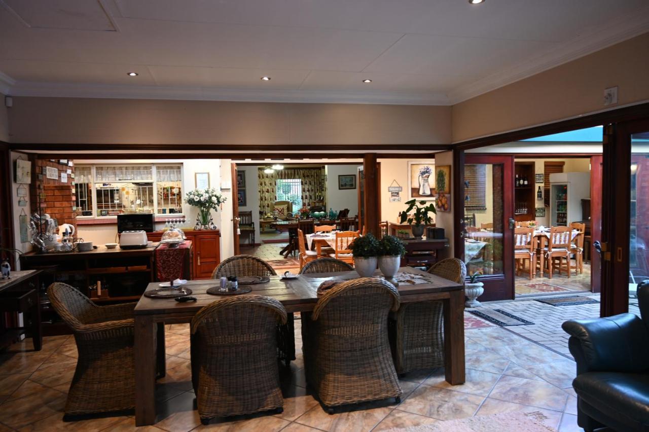 Lamor Guest House มิดเดิลเบิร์ก ภายนอก รูปภาพ