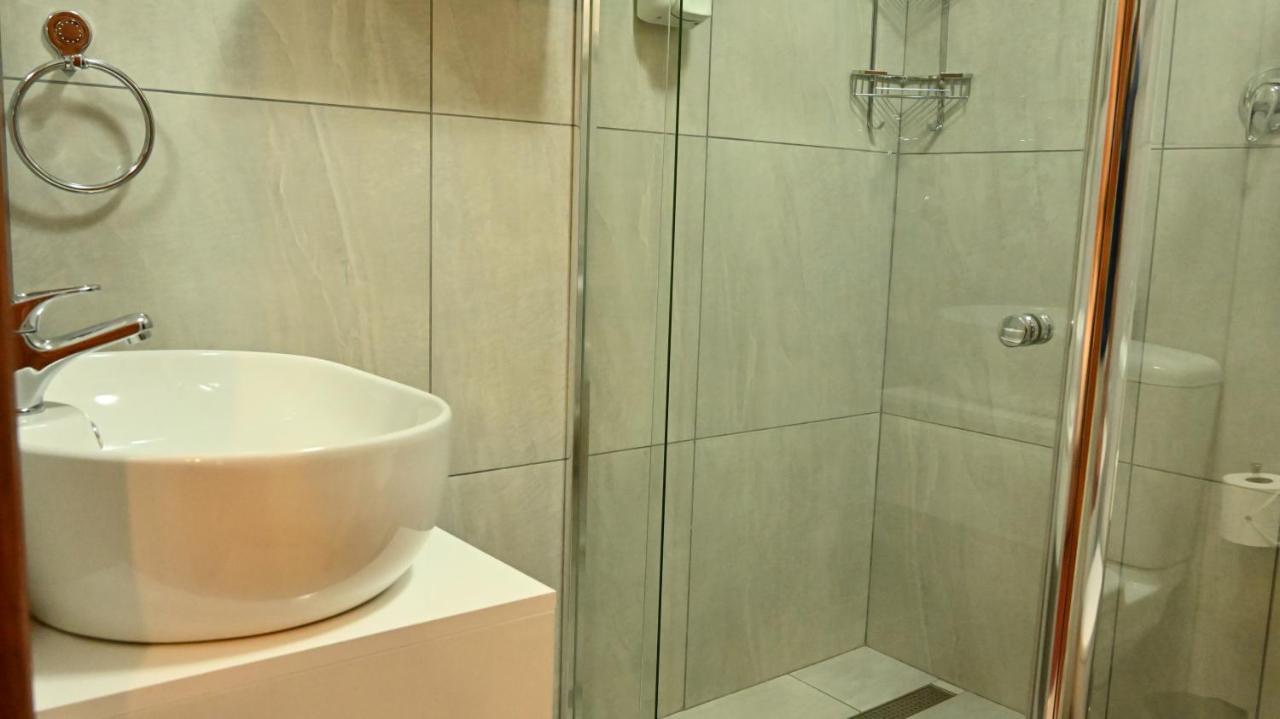 Lamor Guest House มิดเดิลเบิร์ก ภายนอก รูปภาพ